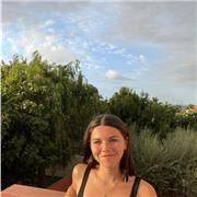 Profesora de español nativo ofrece clases de español/humanidades para niños en Madrid.